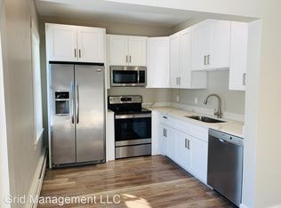 2015 Quechee Main St UNIT 4, White River Junction, VT 05001