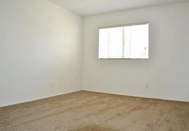 3931 Farquhar Ave #C — Photo 14