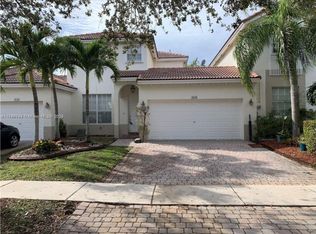 2626 SW 188th Ter, Hollywood, FL 33029