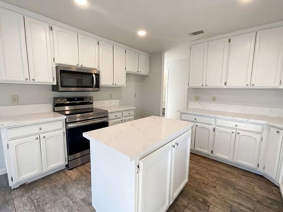 5th image of 4743 Ponderay Ln
