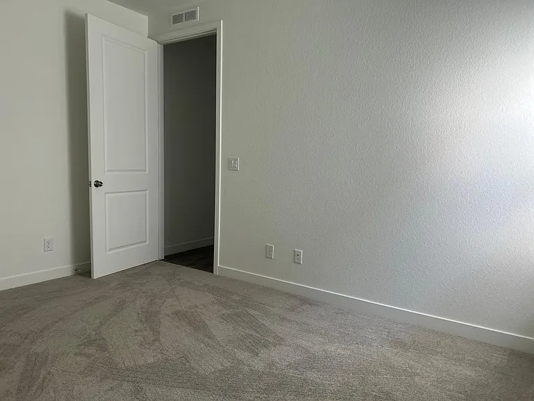 13445 Starhawk Ln — Photo 6