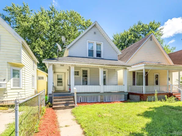 1712 7th St, Port Huron, MI 48060