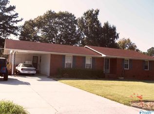 1513 14th Ave SW, Decatur, AL 35601