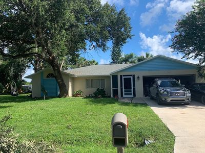 896 Hunan St NE, Palm Bay, FL, 32907