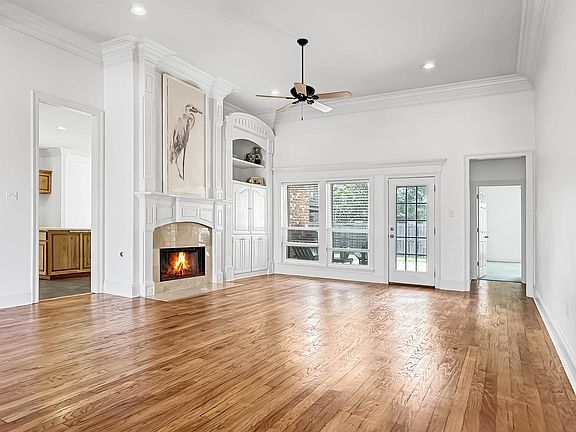 4th image of 13583 Lakeway Dr