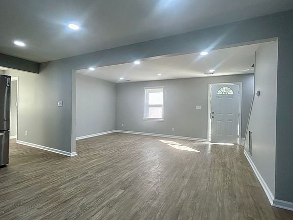2nd image of 2806 Parkside Ave