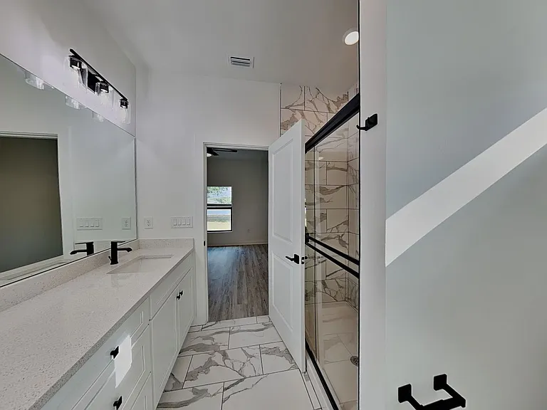 1120 Bismarck Rd — Photo 30