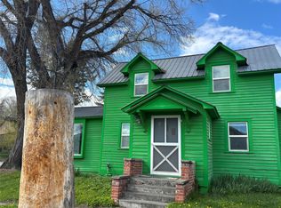 400 1st Ave E, Eureka, MT 59917