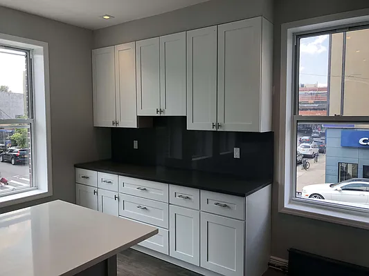 Rented by Thermos Realty & Management Inc | media 66