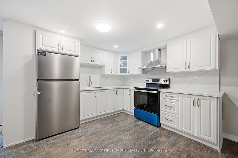 Ajax House for rent - 1 Bedroom — photo 7