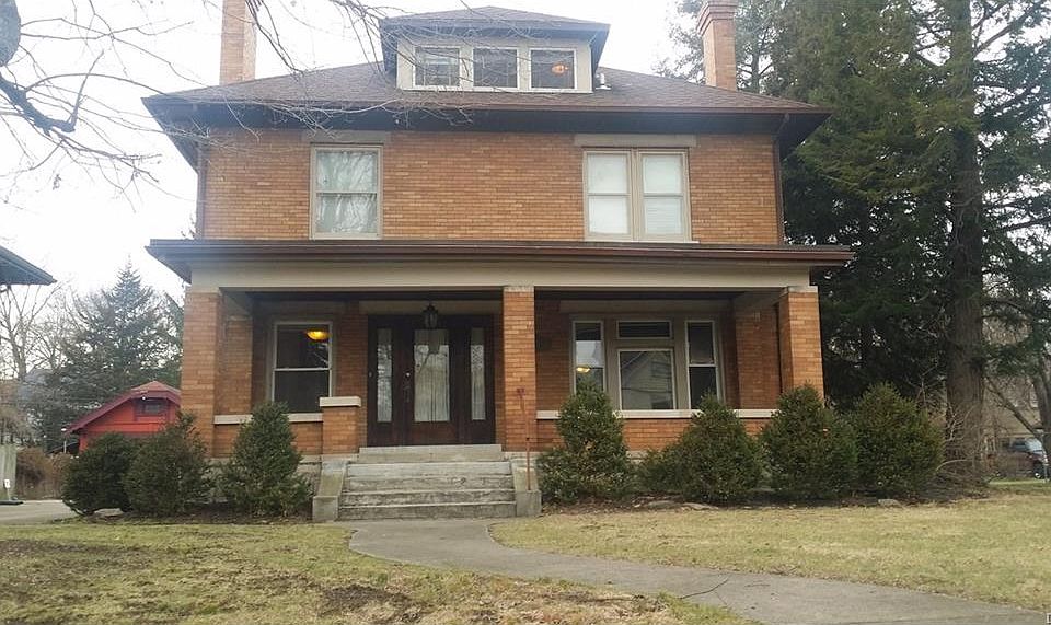 1st image of 433 Forest Ave