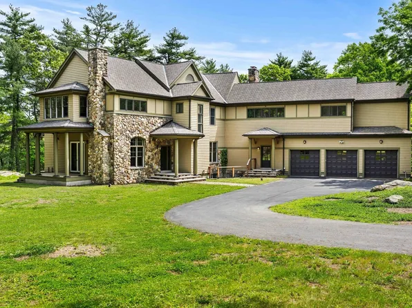57 Beaver Pond Rd, Beverly, MA 01915