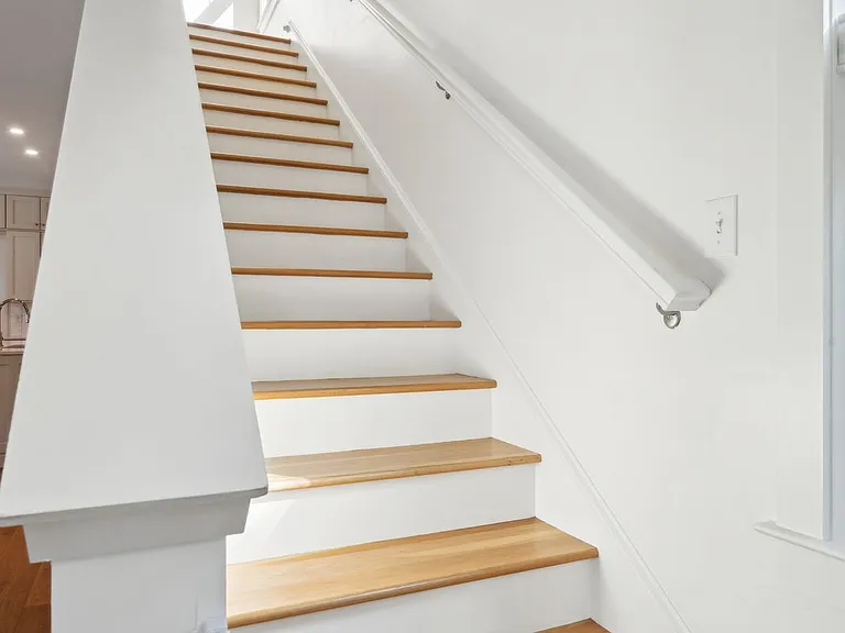 824 Toler Dr — Photo 17