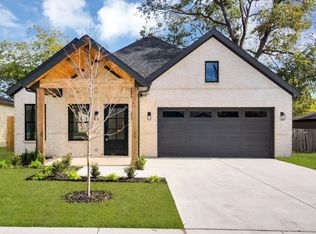 713 S Medora St, Terrell, TX 75160