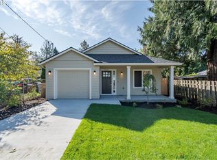 8630 SE Gray St, Happy Valley, OR