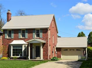 360 Townview Cir N, Mansfield, OH 44907