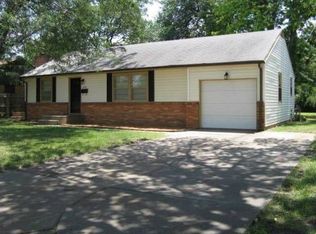 838 E Beloit Ave, Salina, KS 67401