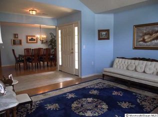24 Spyglass Dr, Jackson, NJ 08527