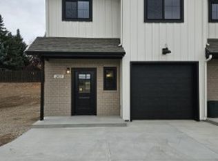 2055 Skyview West Dr, Sheridan, WY 82801