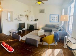 1819 N Lincoln Park W, Chicago, IL 60614