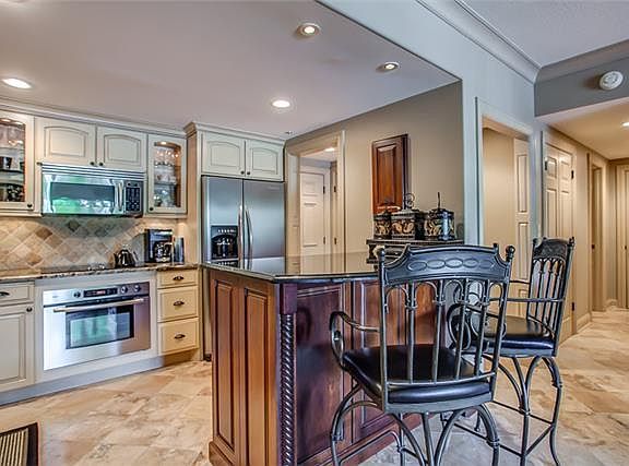 2nd image of 6666 Brookmont Ter APT 206