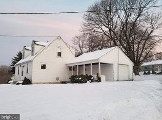 494 Siloam Rd, Chambersburg, PA 17201