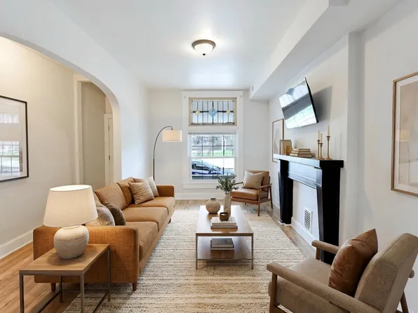 2039 Sinclair Ln, Baltimore, MD 21213