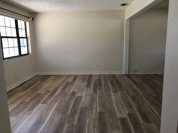 5th image of 6023 Terry Parker Dr S