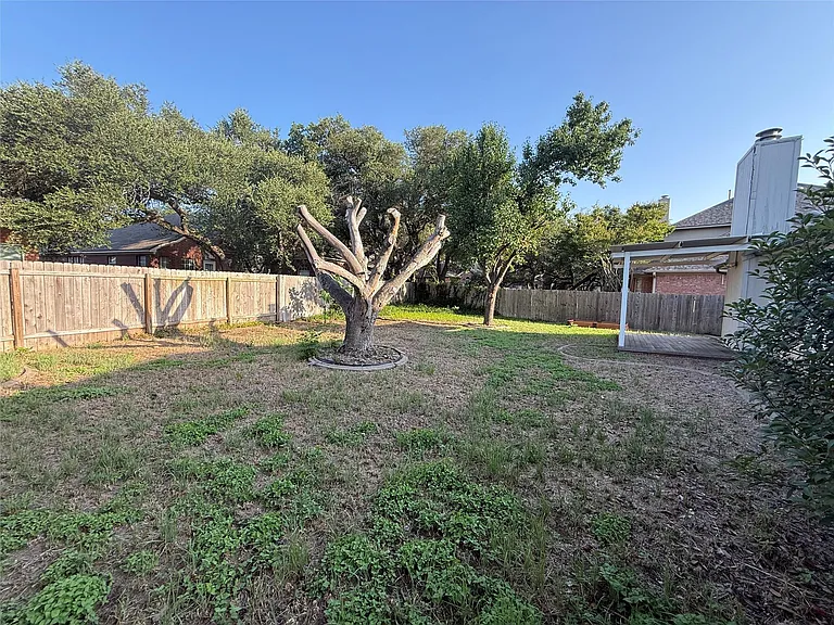 1316 Mesquite Rd — Photo 23