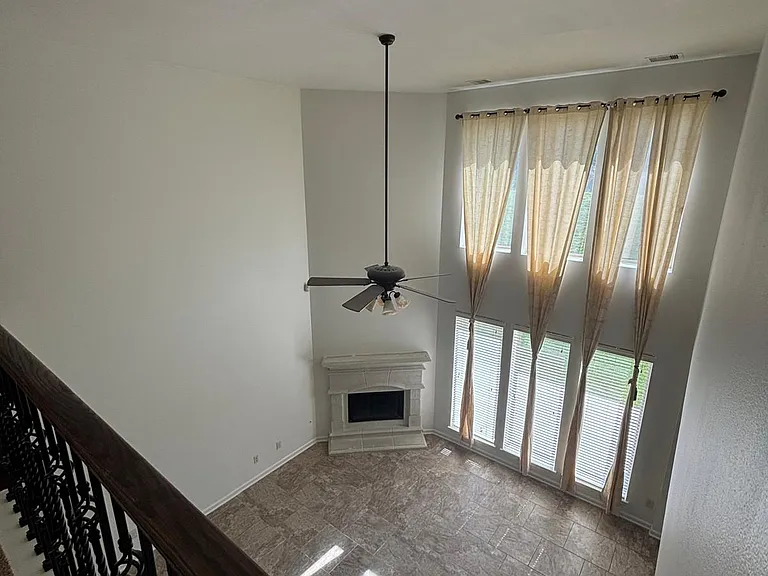 6222 Bristol Path Ln — Photo 3