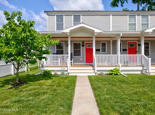 17 S Franklin St, Saratoga Springs, NY 12866