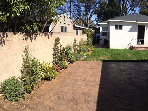 4th image of 3005 Oak Ave