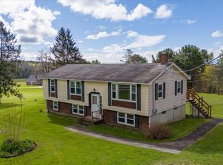 342 Four Rod Rd, Warren, ME 04864