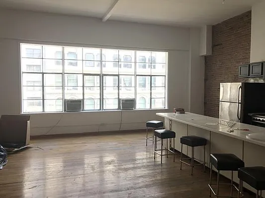 Rented by Triumph Property Group | media 20