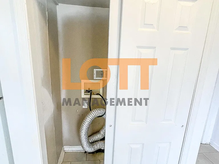 323 Welcome Ave — Photo 6