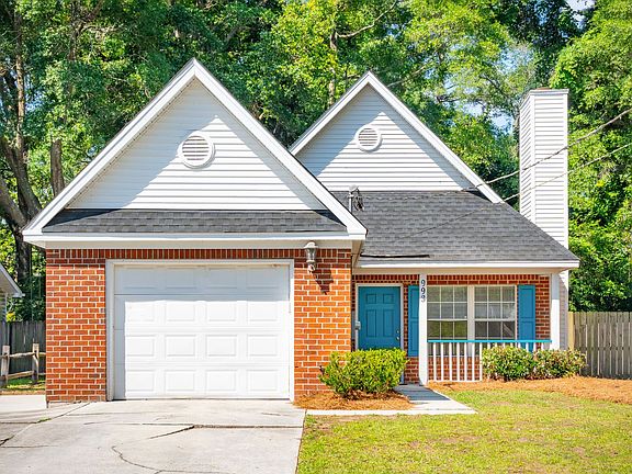 3rd image of 993 Nabors Dr