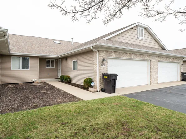 7105 Baltic Dr SW, Byron Center, MI 49315