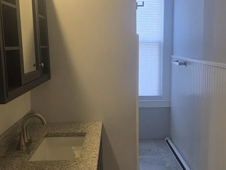 105 W Main St #2 — Photo 6