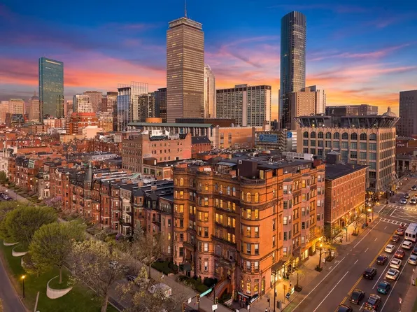 362 Commonwealth Ave #2E-2F, Boston, MA 02115