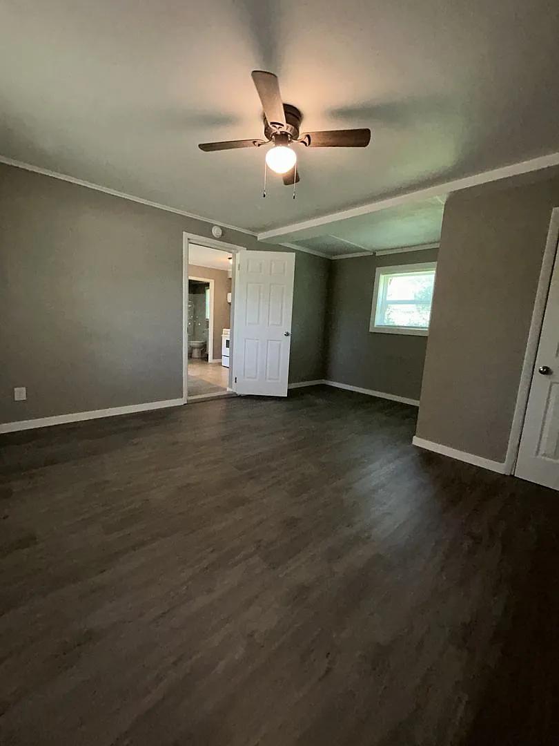 2379 Locust Road — Photo 3