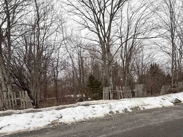 0 Tupper St, Cape Breton, NS B1N 2A7