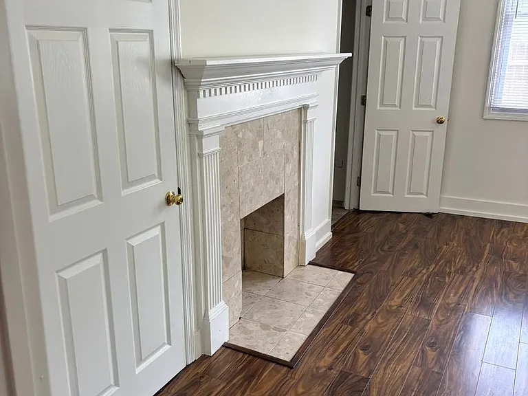 1 Magnolia St — Photo 3
