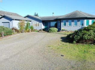 840 Broadway Ave, Winchester Bay, OR 97467