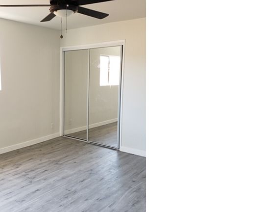 3rd image of 2804 S Norton Ave