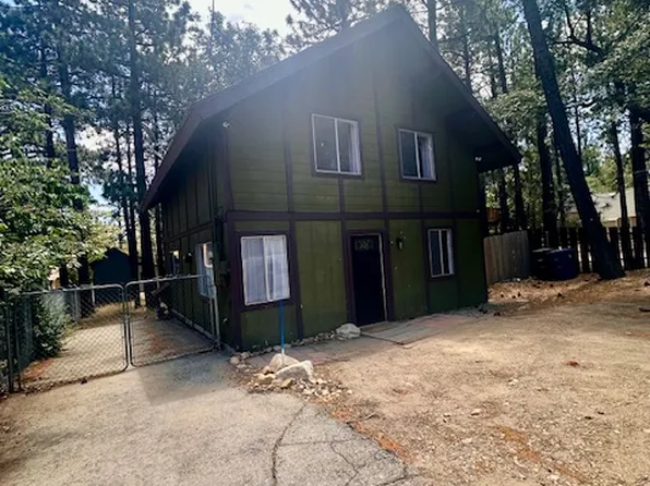 345 Maple Ln, Sugarloaf, CA 92386