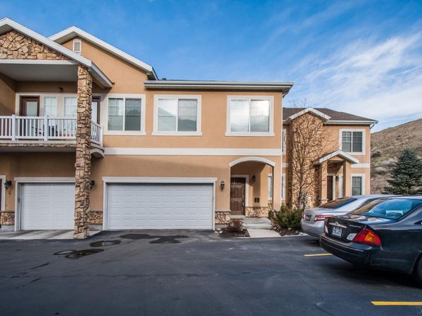 1061 Canyon Meadow Dr APT 7