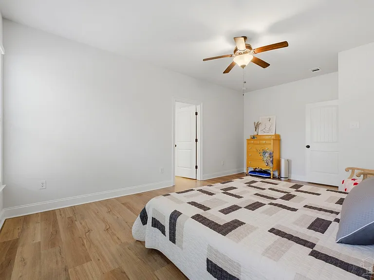 3203 Mountain Laurel Trl — Photo 20
