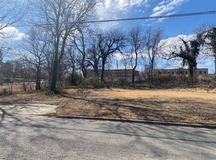 310 N Carl St, Sherman, TX 75092