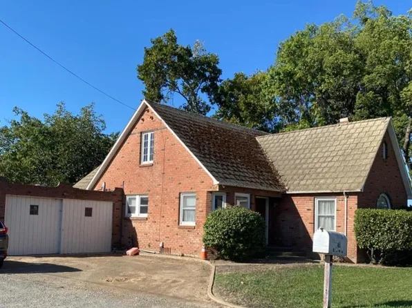 8448 Florin Rd, Sacramento, CA 95828