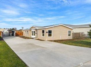 309 5th Ave SE, Ephrata, WA